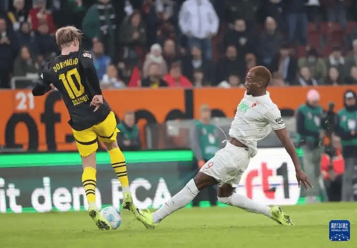 德甲周六017前瞻：汉堡主场迎奥格斯堡！12名VS10名，1分之差谁能终结低迷？